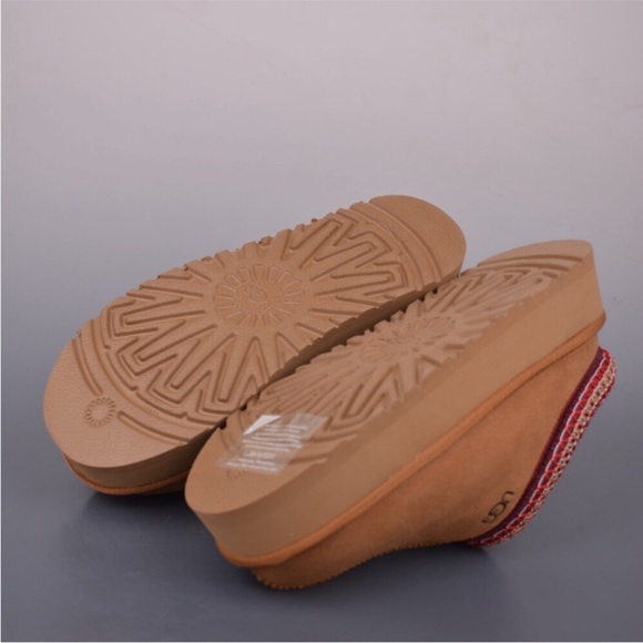 UGG Brown Platform Slip-Ons with Red Trim - Picture 2 of 9